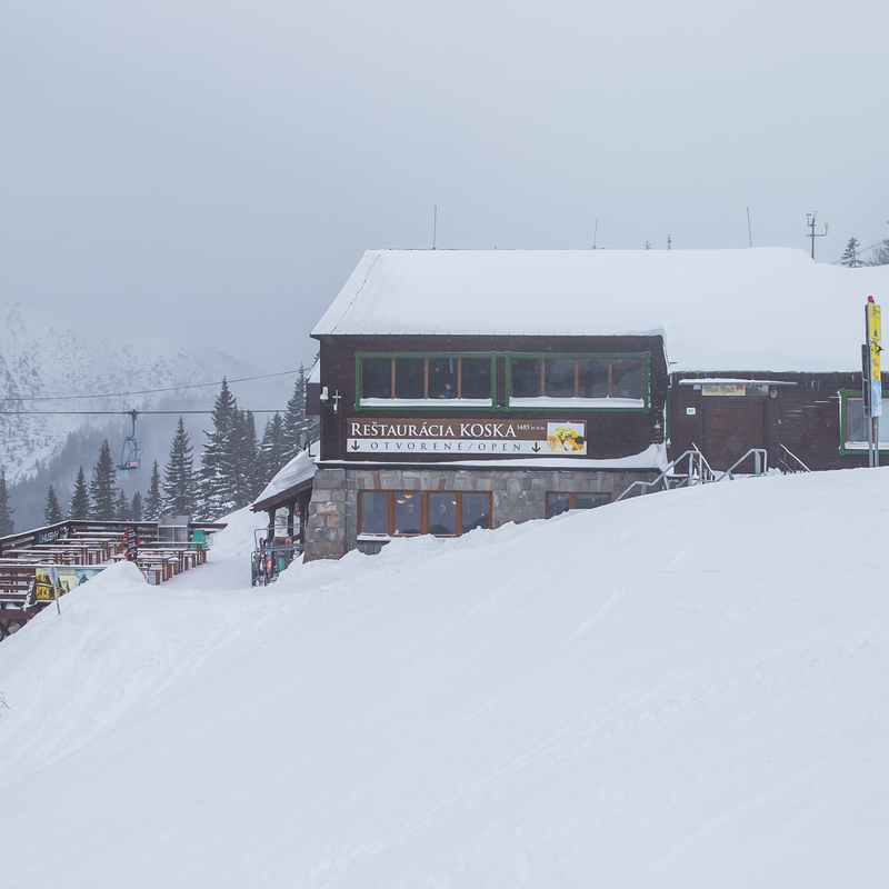 Kuchár reštaurácia KOSODREVINA Chopok JUH 1494 m n. m